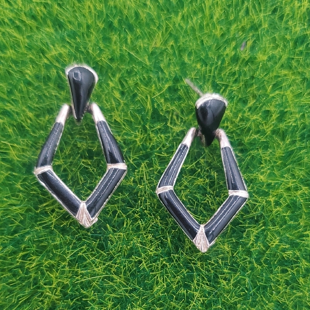 Diamond Cut‎ Earrings E1021